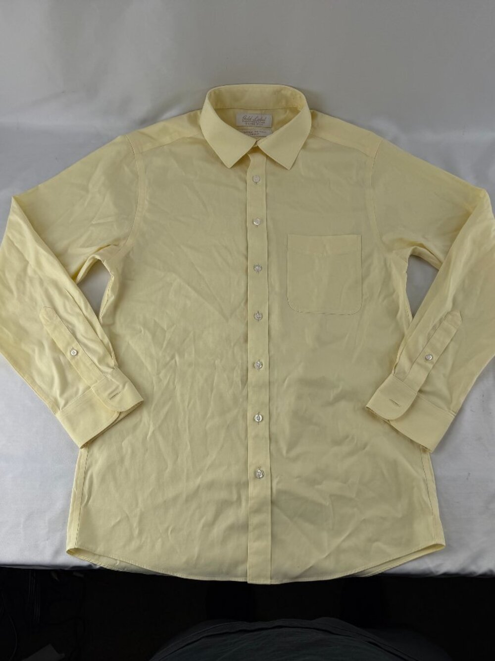 Roundtree & Yorke Gold Label Slim Fit Dress Shirt Yellow 15.5 32 Long Sleeve